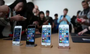 iPhone recortará producción de enero-marzo: Apple Inc