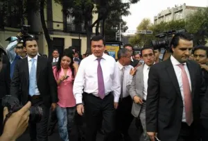 Segob atiende a estudiantes inconformes del IPN