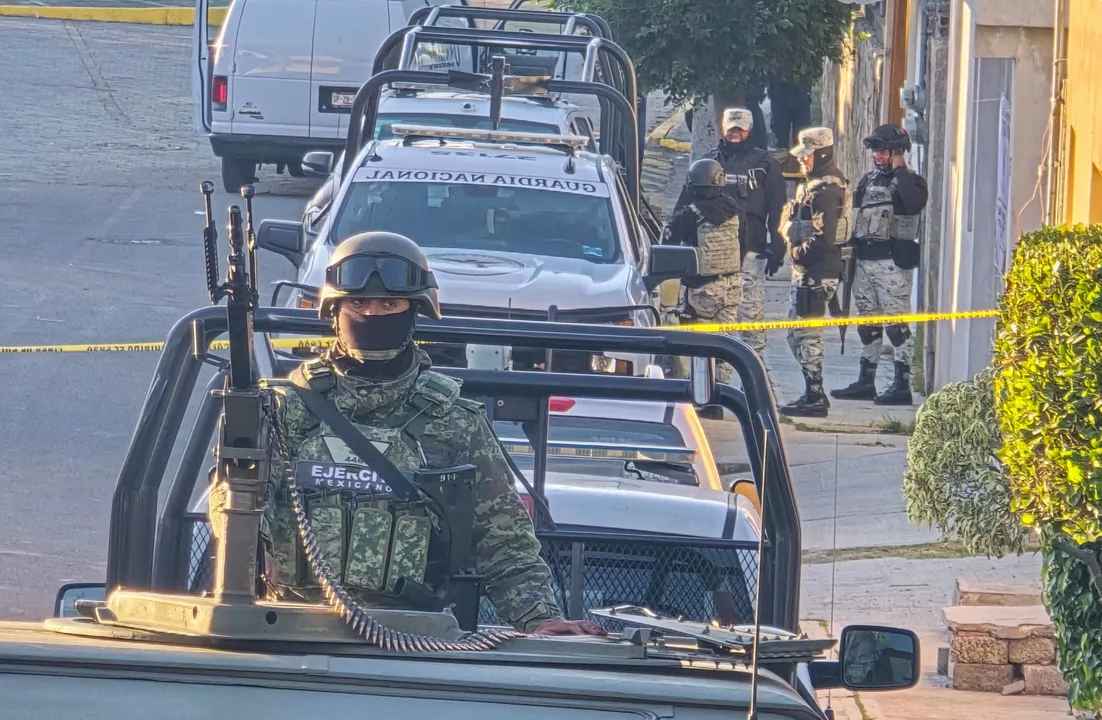 Hombre muere asesinado a balazos en San Pedro Zacachimalpa
