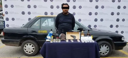 Elementos de la SSPTM detienen a probable multiasaltante de tiendas Oxxo