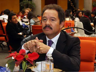 Recula Nacho Mier; regresa al PRI