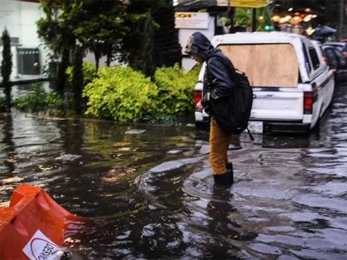 Por segundo día consecutivo la CDMX se desquicia con lluvia y granizo
