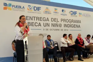 SEDIF entrega apoyos a más de 4 mil poblanos de la Sierra Norte