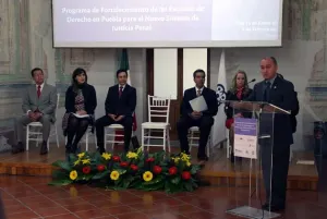 Más de 70 universidades adecuarán planes de estudio al nuevo sistema de justicia penal