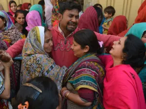 El Papa implora frenar a los violentos tras atentado en Pakistán