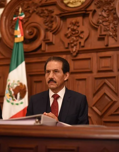 Descarta Esparza Ortiz ser candidato interino de Puebla