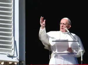 El Papa reza por afectados en el último sismo en Italia