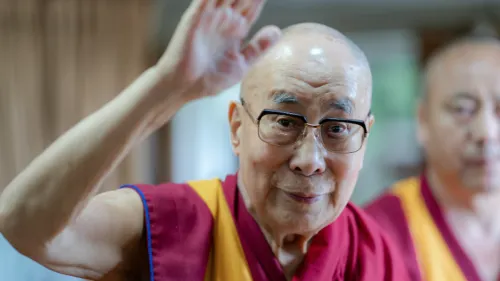 Dalai Lama rechaza injerencia de China en su sucesión