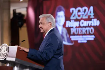 Si la Corte frena reforma judicial, sería ilegal: López Obrador