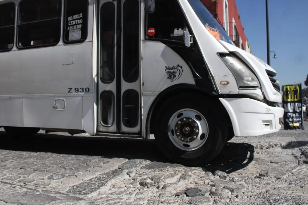 Se encarece 45 veces el metro cuadrado de bacheo en Puebla