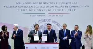 Firman Segob y Cirt convenio por la igualdad de género