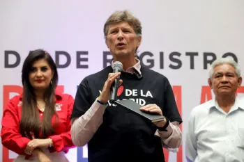 Enrique de la Madrid queda fuera de la contienda por la candidatura del Frente Amplio por México