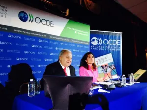 PISA tunde al sistema educativo mexicano
