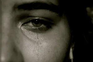 Llorar ayuda a perder peso
