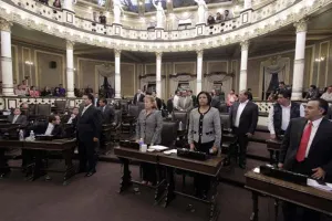 Gobernador quiere crear una súper Contraloría