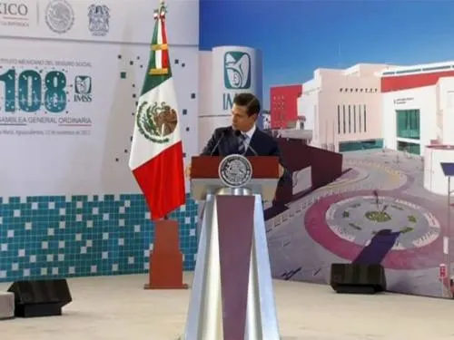 Peña Nieto resalta cifras récord en materia de empleo