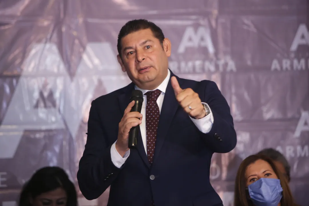Armenta, cierre de filas con Puebla y el contraataque a los ‘desestabilizadores’
