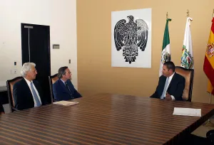 Se reúne gobernador con secretario de Estado de Cultura español