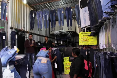 Reitera Segob la suspensión de tianguis y ferias comunitarias