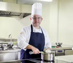 Académico UDLAP investiga la incorporación de la nanotecnología a la alta cocina