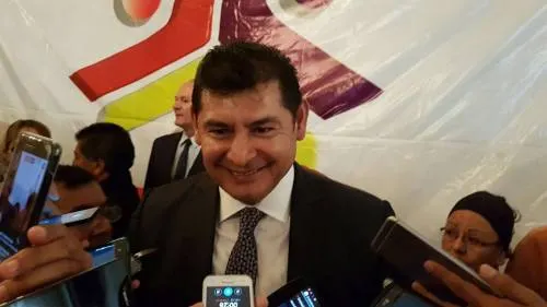 La declinación de Barbosa no le dejó el camino libre a Cárdenas para lograr la candidatura