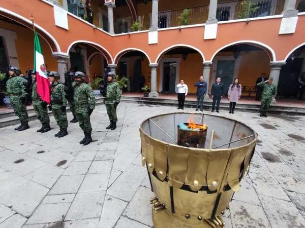 Congreso Puebla Incineracion De Bandera