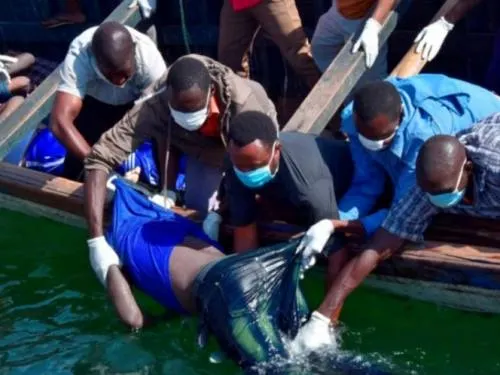 Sube a 126 los muertos en naufragio de ferri en Tanzania
