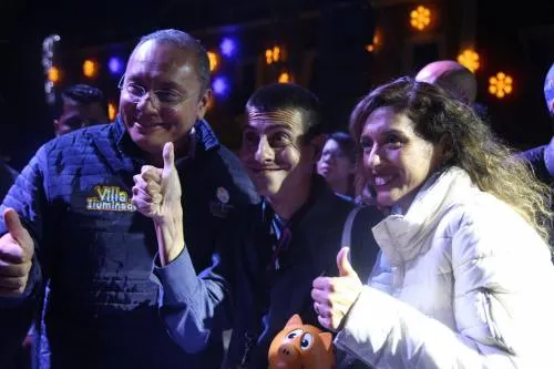 Inaugura Memo Velázquez Villa Iluminada 2018