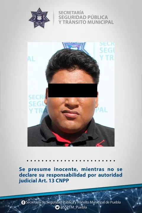 Detiene policía municipal a dos personas por robo a transporte público
