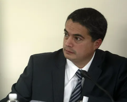 No hay irregularidad en actuar del secretario de Infraestructura: IEE