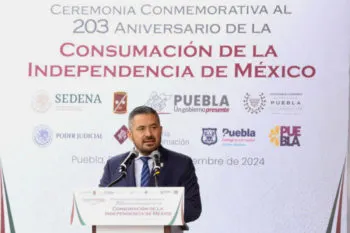 En el 203 aniversario de la Consumación de la Independencia, celebran ceremonia conmemorativa