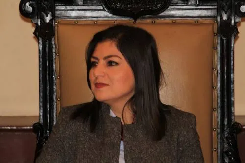 Confirma Claudia Rivera que se estudia aplicación de fotomultas en Puebla Capital