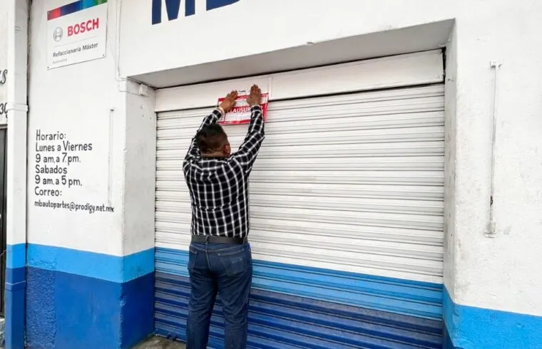 Fueron 13, los locales de la 46 Poniente clausurados en operativo de Normatividad Municipal
