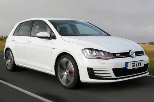 Alerta Volkswagen sobre fraude por internet en el que usan su imagen