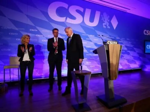 Aliados de Merkel sufren revés electoral; ultraderecha gana terreno