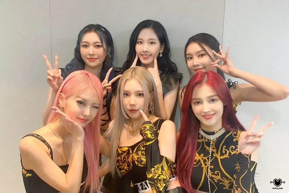 Momoland K-Pop