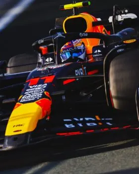 Checo Pérez saldrá tercero en el GP de Arabia Saudita 