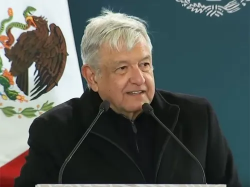 CFE lista para generar energía si no hay IP: López Obrador