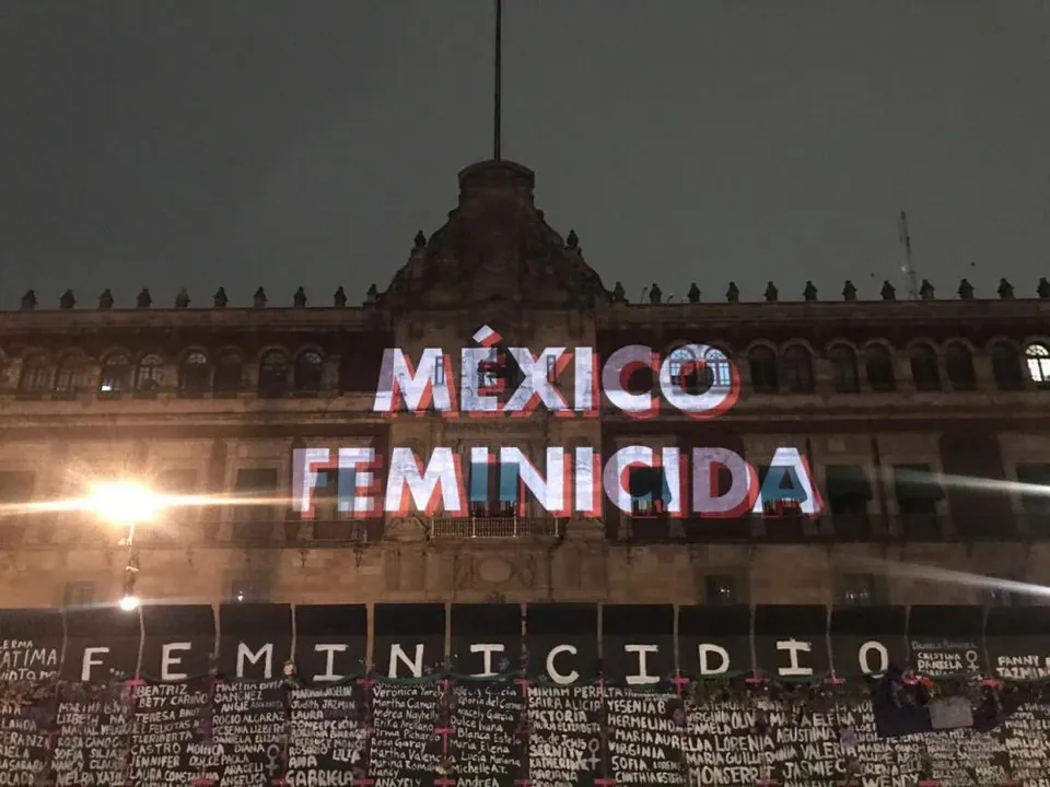 El muro del miedo de Palacio Nacional