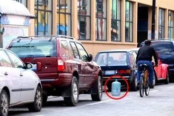 De casi 10 mil pesos, las multas por apartado de lugares en las calles de Puebla