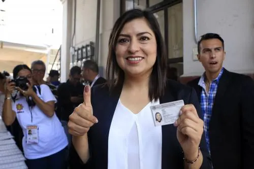 Claudia Rivera exige a la autoridad que deje de acosarlos