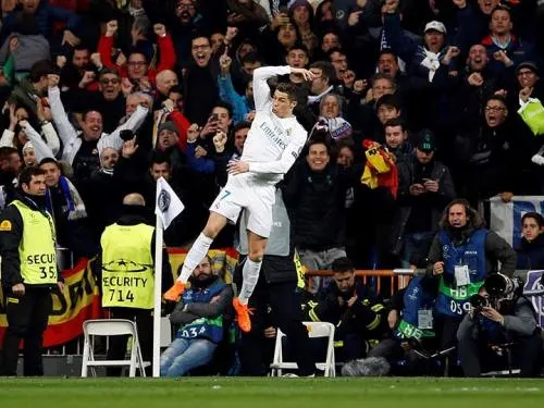 Real Madrid saca el colmillo ante el PSG