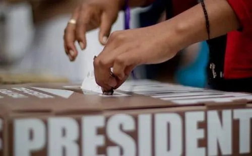 Una reflexión y dos trascendidos, a horas de la contienda electoral