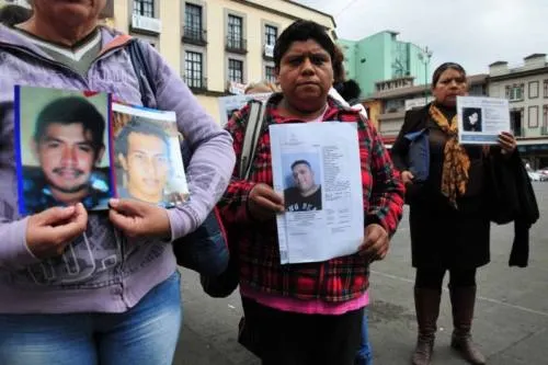 Suman 249 cráneos y más de diez mil restos exhumados de fosa clandestina de Santa Fe