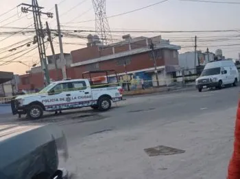 Encuentran a un joven de 25 años con un disparo en el rostro en Bosques de Santa Anita