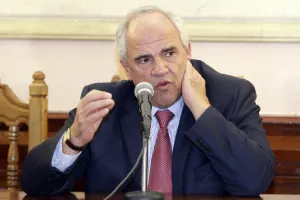Legalización de marihuana reducirá violencia: Ernesto Samper