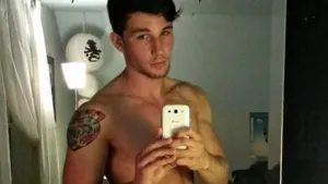 ”Selfies”, un hábito muy narcisista y egolatra