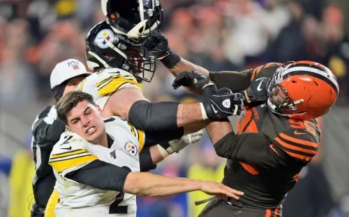 VIDEO: Rudolph y los Acereros viven pesadilla ante Cleveland