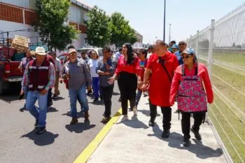 Gobierno de San Pedro Cholula escucha y dialoga con comerciantes del Tianguis Xixitla