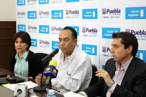 Regidores anuncian construcción de puentes peatonales en zonas de Puebla